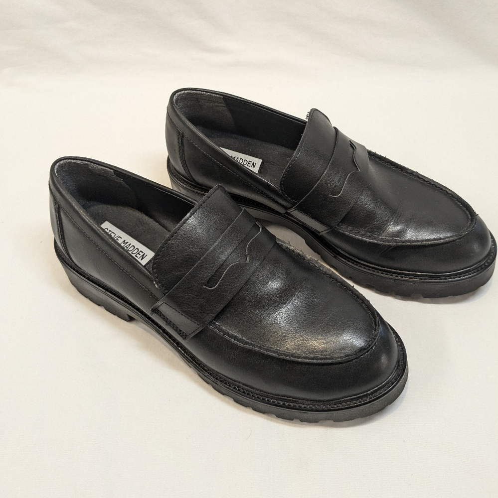 Steve Madden  Leland  women's black chunky loafers , size 9